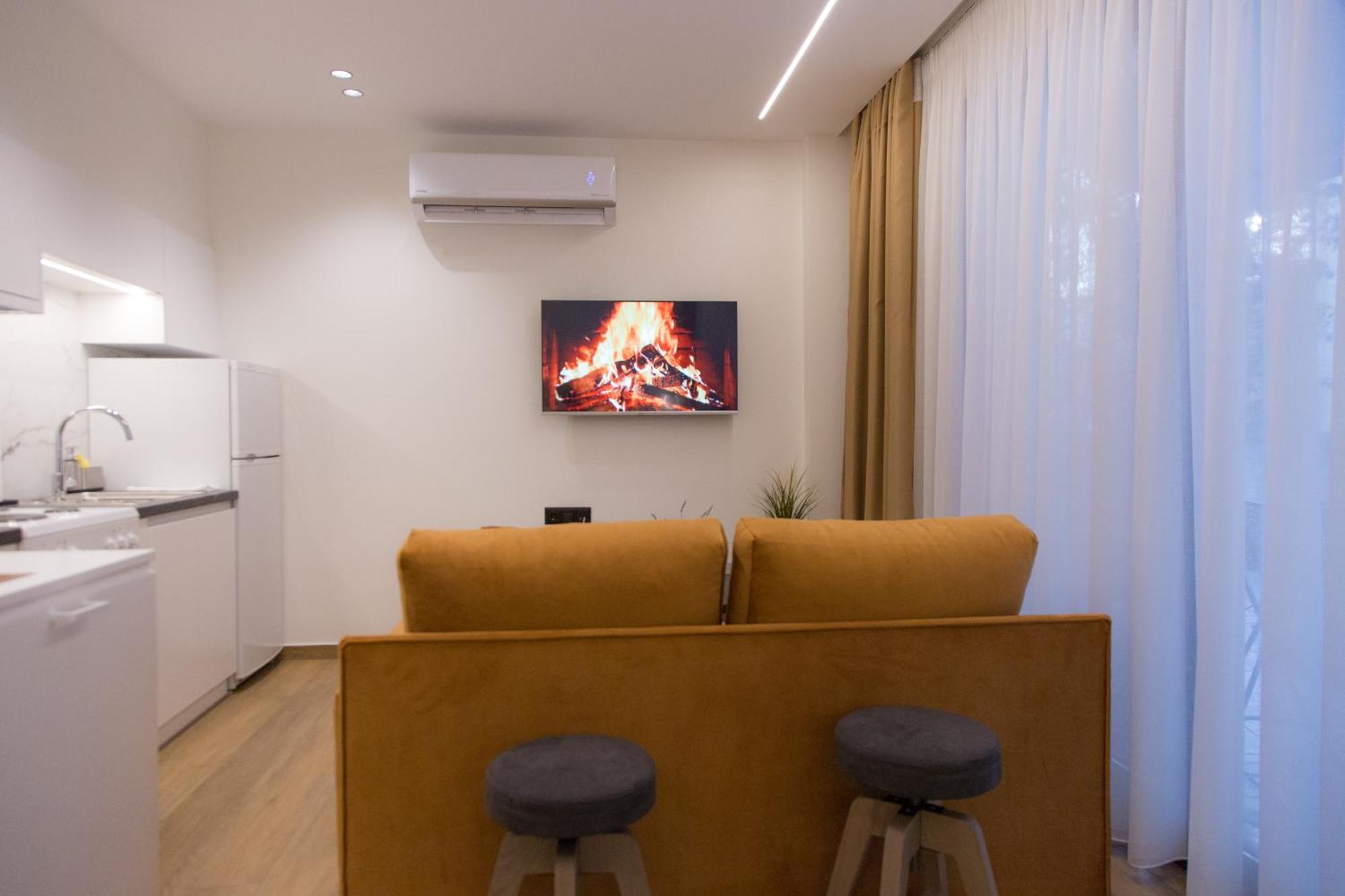 Anasa Studio - Studio Apartment With Yard - Ioannina City Center Екстер'єр фото